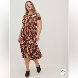 Torrid size 00x 10 M/L Midi Super Soft Skater Dress Floral